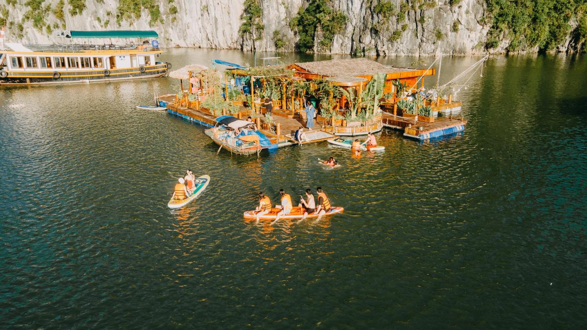Lan Ha Floating Homestay Dong Khe Sau Buitenkant foto